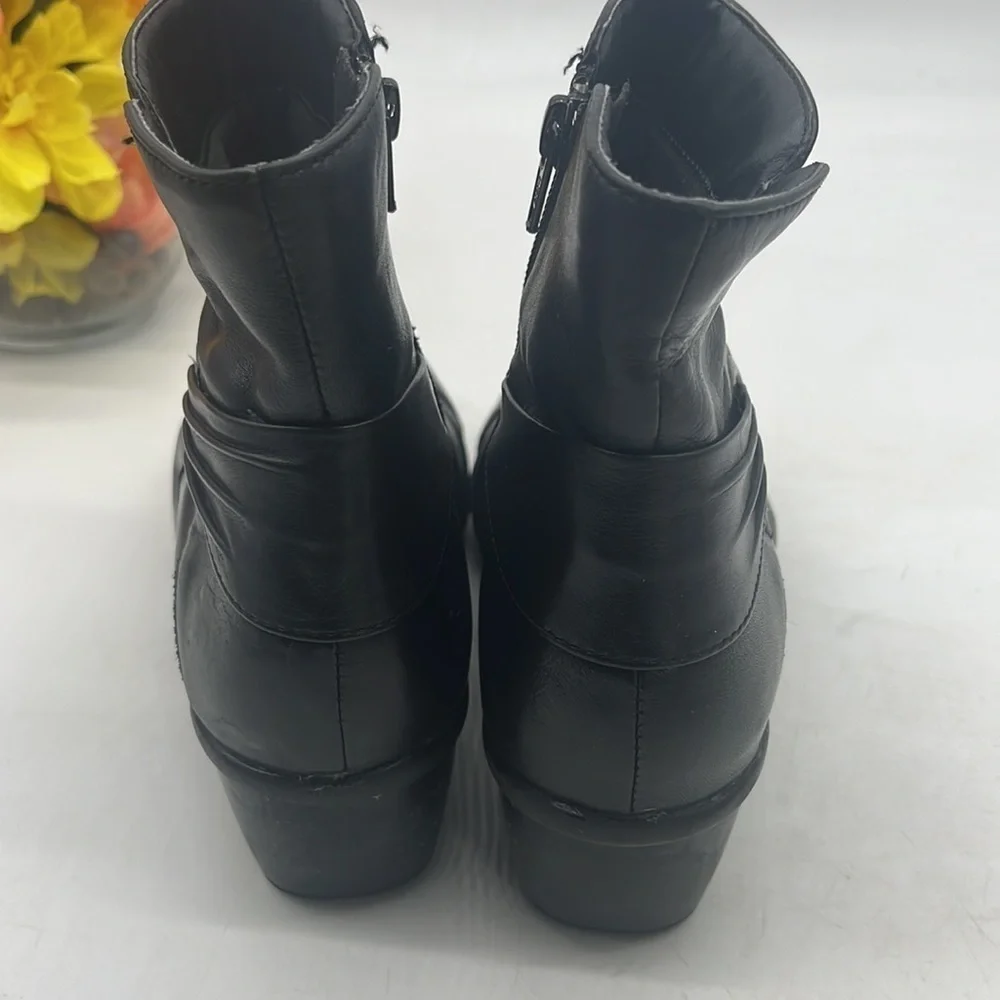Clarks Black Leather Ankle Boots Size 8 BAB4317B - Picture 4 of 9